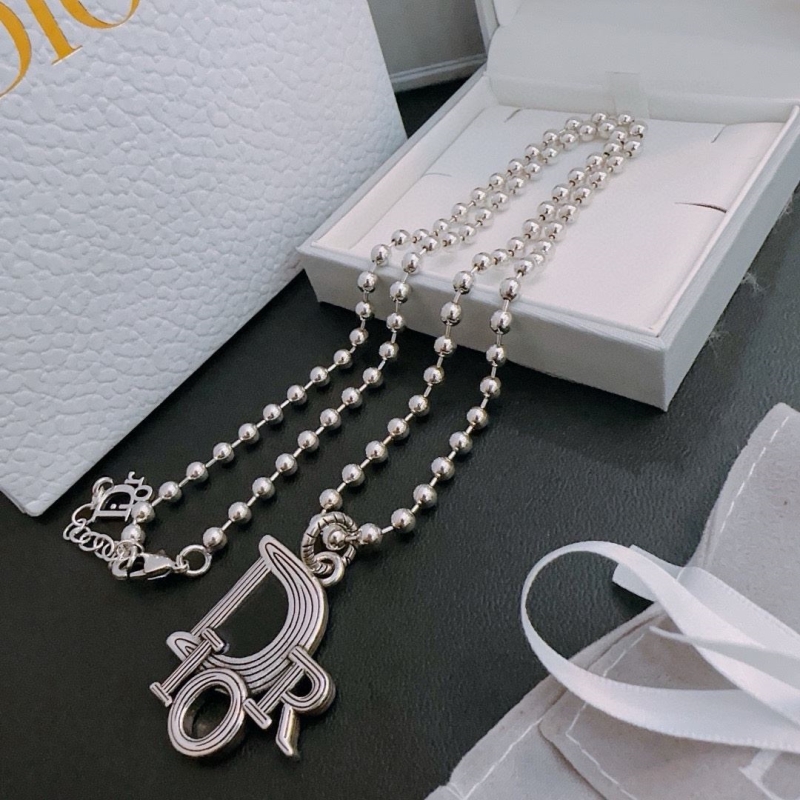 chr1st1an D10r necklaces
